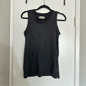 CURRENT ELLIOT - The Muscle Tee
Washed Black w/Rose Gold Glitter Spray-Size 0 XS